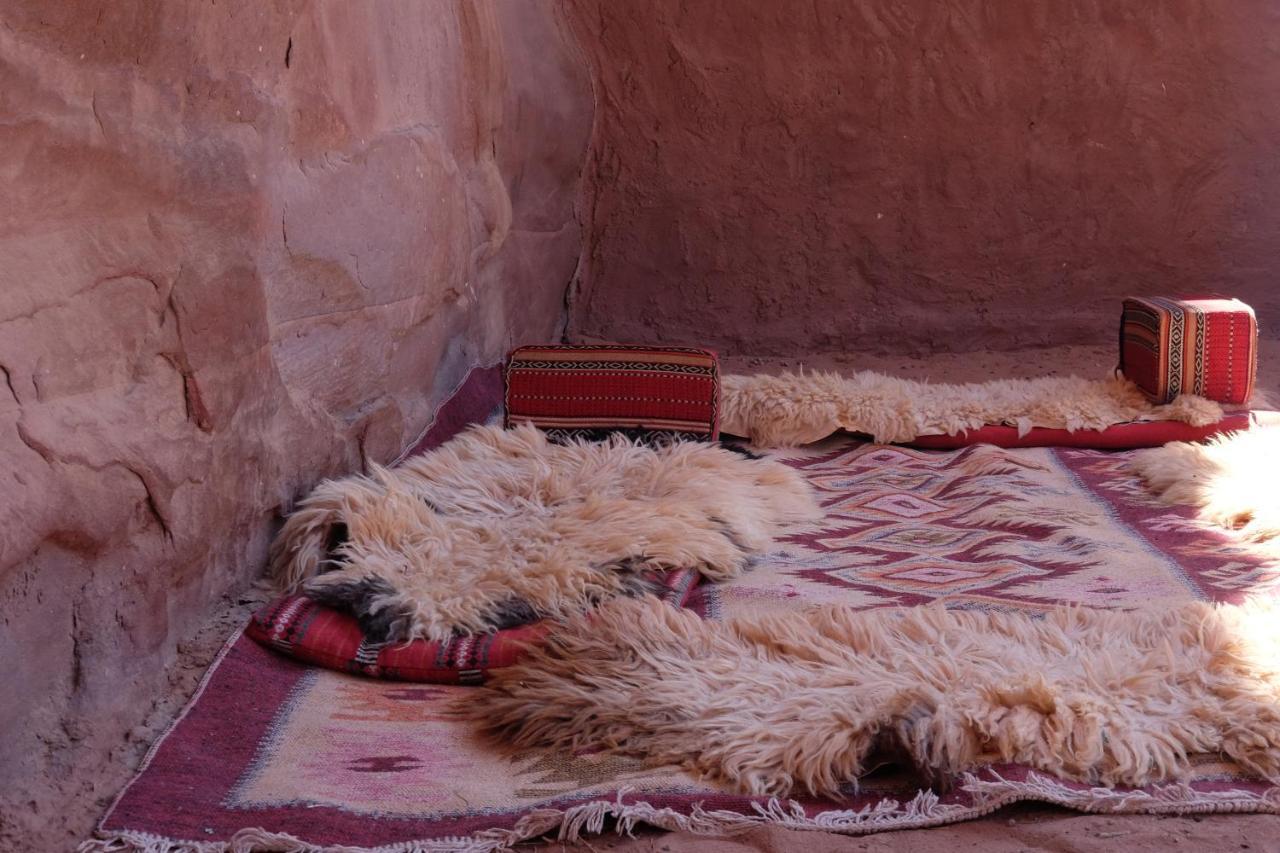 Wadirum Momoo Wadi Rum Exterior photo